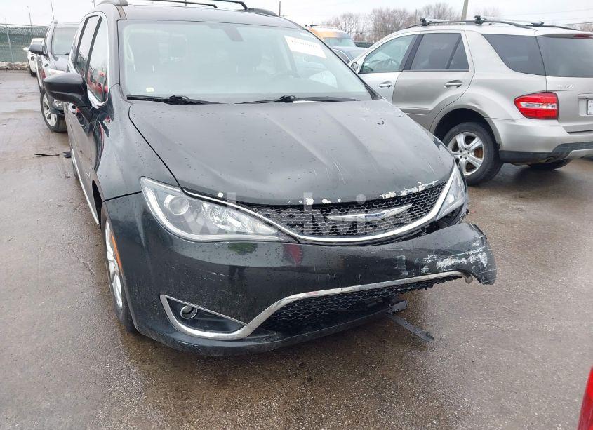 Photo 12 of 2017 Chrysler Pacifica TOURING-L (VIN 2C4RC1BGXHR598856)