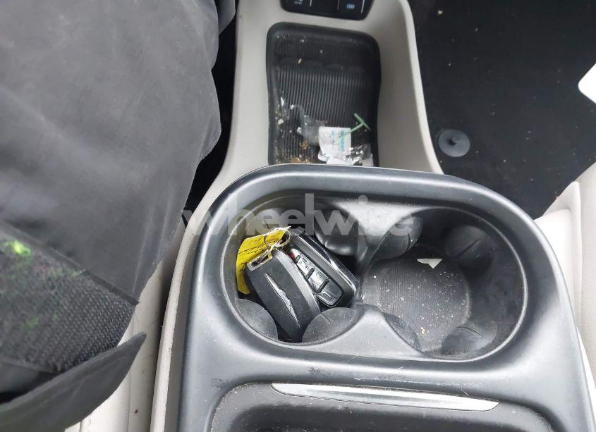 Photo 11 of 2017 Chrysler Pacifica TOURING-L (VIN 2C4RC1BGXHR757875)