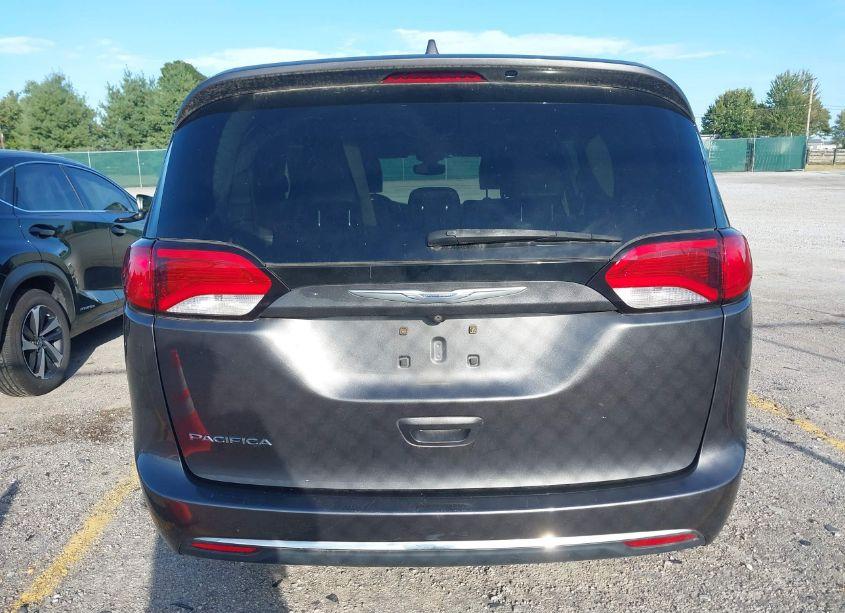 Photo 16 of 2017 Chrysler Pacifica TOURING PLUS (VIN 2C4RC1BGXHR768388)