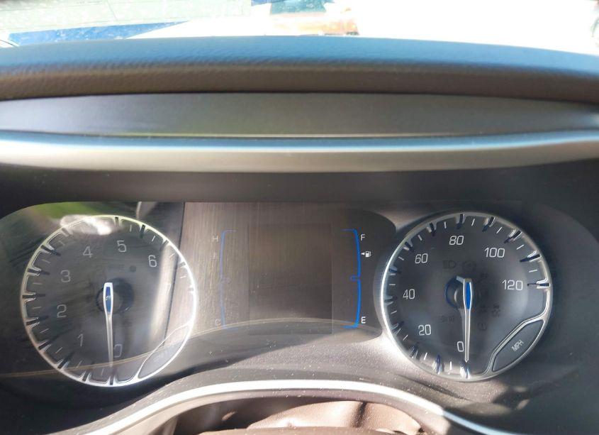 Photo 15 of 2018 Chrysler Pacifica TOURING L (VIN 2C4RC1BGXJR204035)