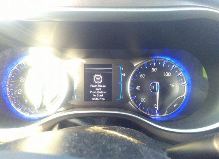 Photo 15 of 2019 Chrysler Pacifica TOURING L (VIN 2C4RC1BGXKR561393)