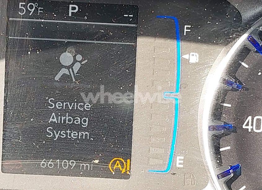 Photo 15 of 2019 Chrysler Pacifica TOURING L (VIN 2C4RC1BGXKR577402)