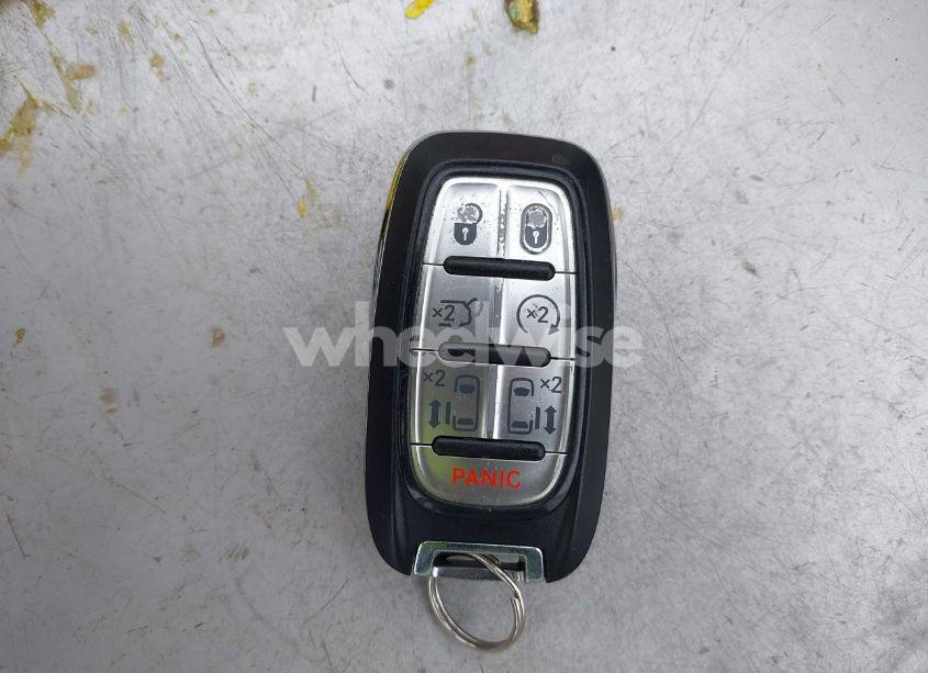 Photo 11 of 2019 Chrysler Pacifica TOURING L (VIN 2C4RC1BGXKR603528)