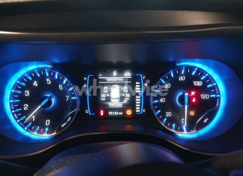 Photo 7 of 2020 Chrysler Pacifica TOURING L (VIN 2C4RC1BGXLR103631)