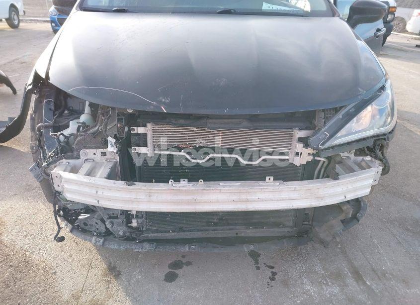 Photo 6 of 2020 Chrysler Pacifica (VIN 2C4RC1BGXLR124947)