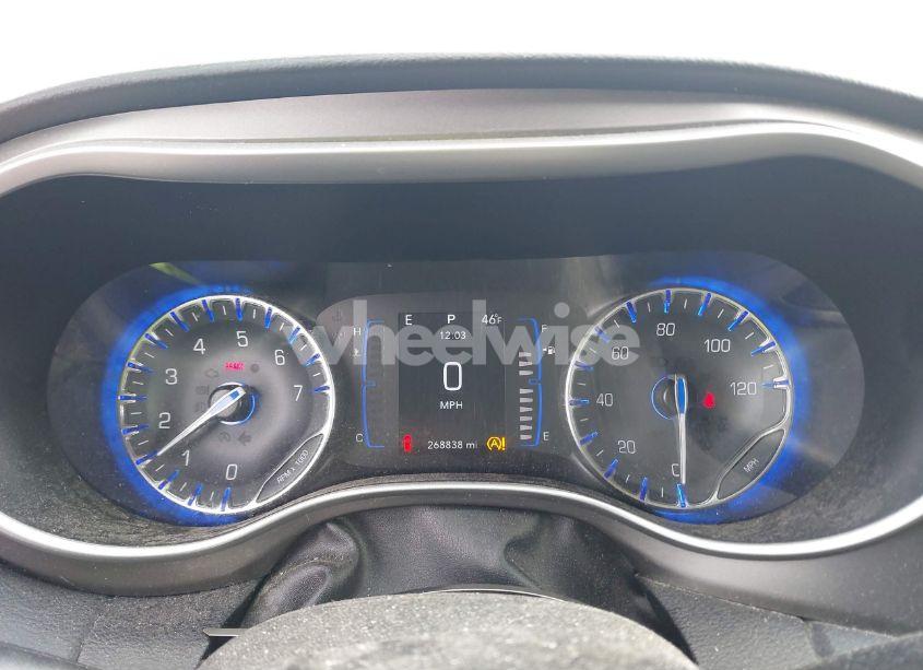 Photo 7 of 2020 Chrysler Pacifica TOURING L (VIN 2C4RC1BGXLR176742)