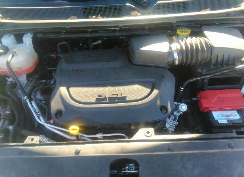 Photo 10 of 2022 Chrysler Pacifica TOURING L (VIN 2C4RC1BGXNR111344)