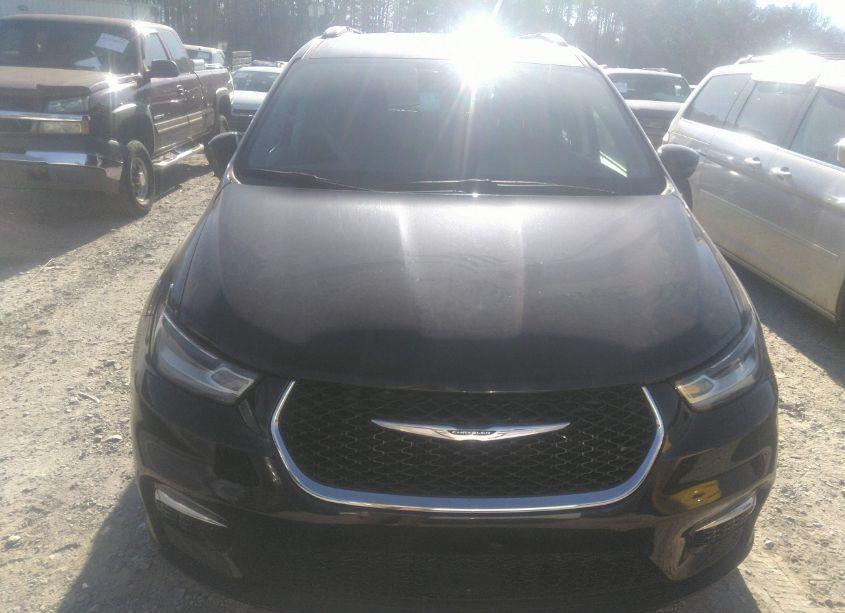 Photo 12 of 2022 Chrysler Pacifica TOURING L (VIN 2C4RC1BGXNR111344)