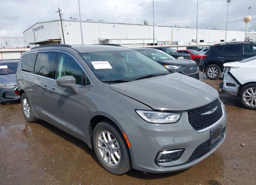 2022 Chrysler Pacifica TOURING L (VIN 2C4RC1BGXNR168241) main photo