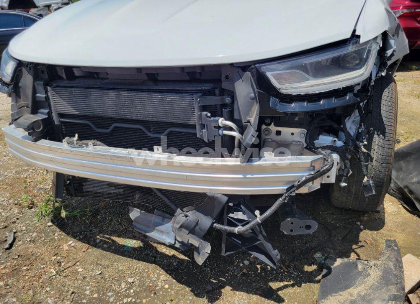 Photo 6 of 2022 Chrysler Pacifica TOURING L (VIN 2C4RC1BGXNR233654)