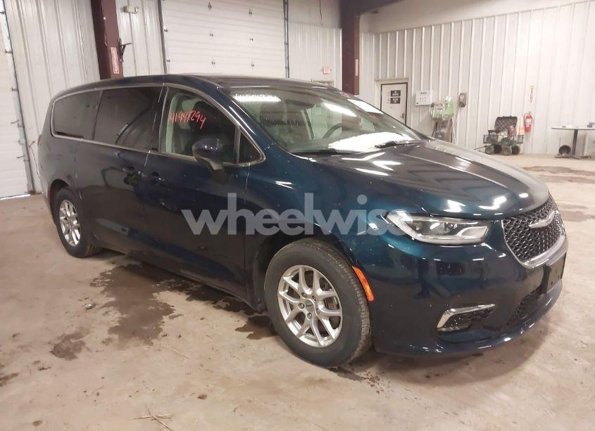 2023 Chrysler Pacifica TOURING L (VIN 2C4RC1BGXPR571753) main photo