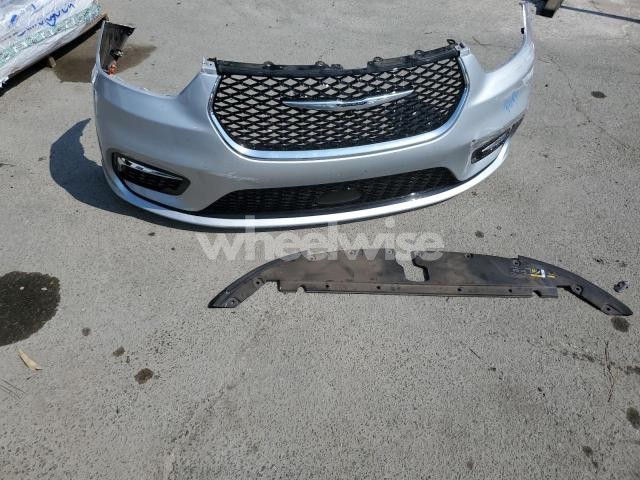 Photo 10 of 2024 CHRYSLER PACIFICA TOURING L (VIN 2C4RC1BGXRR147024)