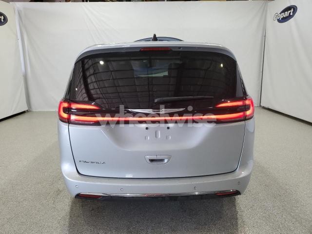 Photo 11 of 2024 CHRYSLER PACIFICA TOURING L (VIN 2C4RC1BGXRR147024)