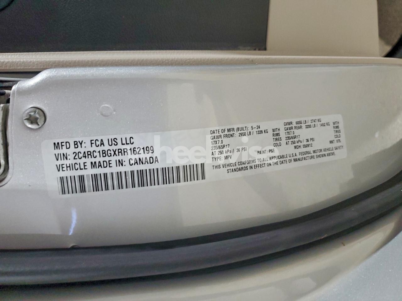 Photo 13 of 2024 CHRYSLER PACIFICA TOURING L (VIN 2C4RC1BGXRR162199)