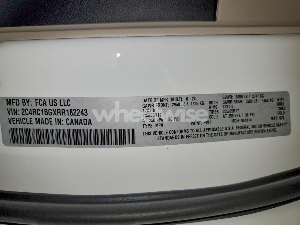Photo 13 of 2024 CHRYSLER PACIFICA TOURING L (VIN 2C4RC1BGXRR182243)