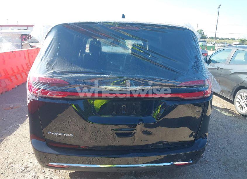 Photo 16 of 2025 Chrysler Pacifica SELECT (VIN 2C4RC1BGXSR530726)
