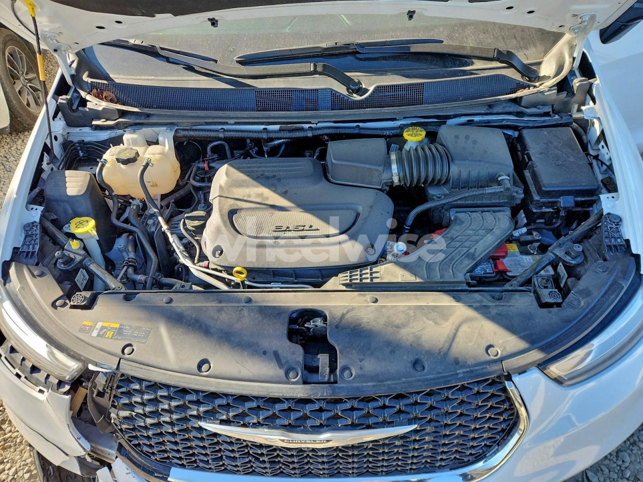 Photo 12 of 2025 CHRYSLER PACIFICA SELECT (VIN 2C4RC1BGXSR552838)