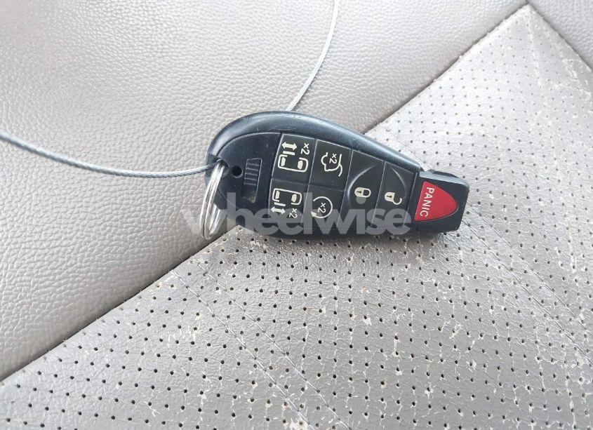 Photo 11 of 2012 Chrysler Town & COUNTRY TOURING-L (VIN 2C4RC1CG0CR135051)