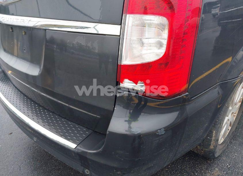 Photo 6 of 2012 Chrysler Town & COUNTRY TOURING-L (VIN 2C4RC1CG0CR135051)