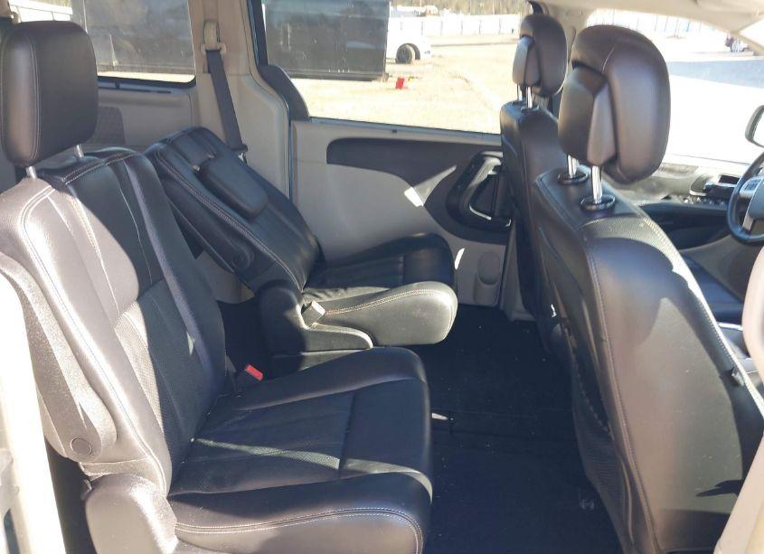 Photo 8 of 2012 Chrysler Town & COUNTRY TOURING-L (VIN 2C4RC1CG0CR175985)