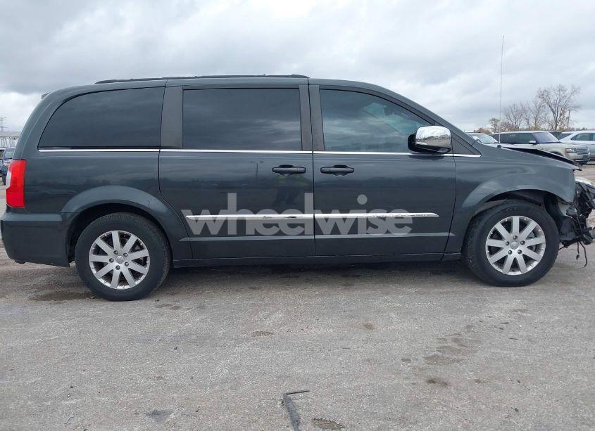 Photo 15 of 2012 Chrysler Town & COUNTRY TOURING-L (VIN 2C4RC1CG0CR233562)