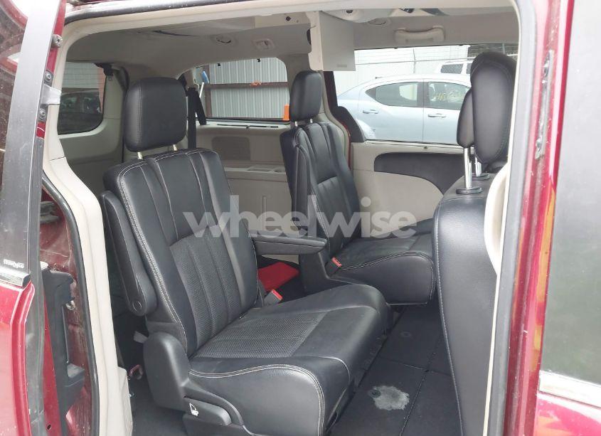 Photo 8 of 2013 Chrysler Town & COUNTRY TOURING-L (VIN 2C4RC1CG0DR712016)