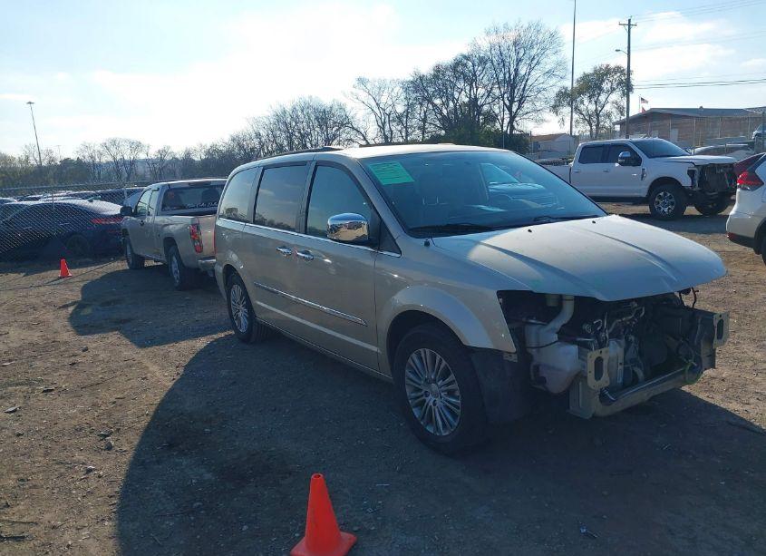 Photo 14 of 2014 Chrysler Town & COUNTRY TOURING-L (VIN 2C4RC1CG0ER108533)