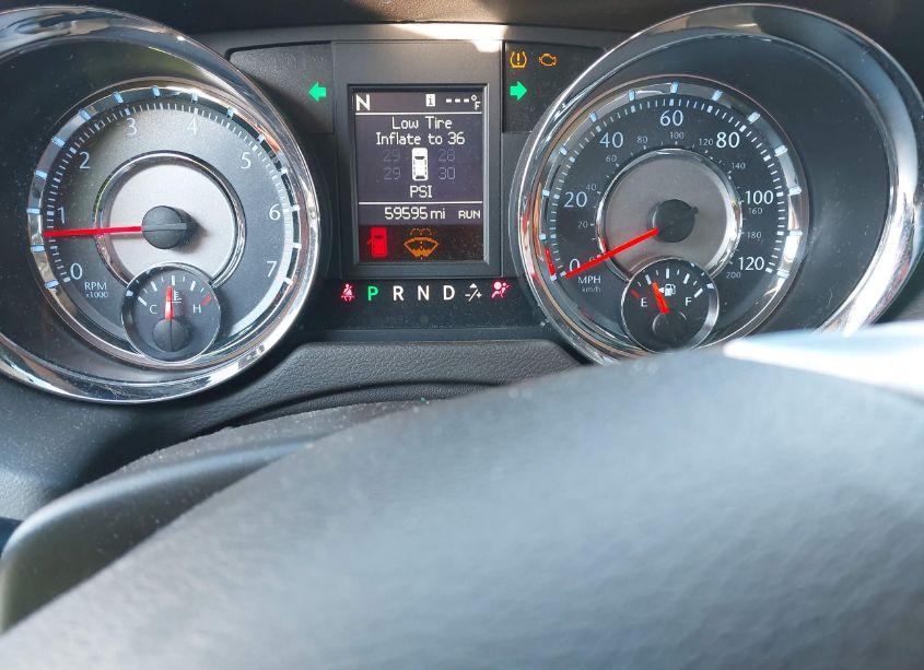 Photo 16 of 2014 Chrysler Town & COUNTRY TOURING-L (VIN 2C4RC1CG0ER108533)