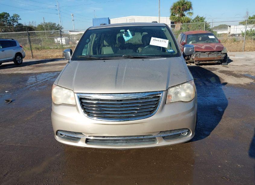 Photo 12 of 2014 Chrysler Town & COUNTRY TOURING-L (VIN 2C4RC1CG0ER116082)