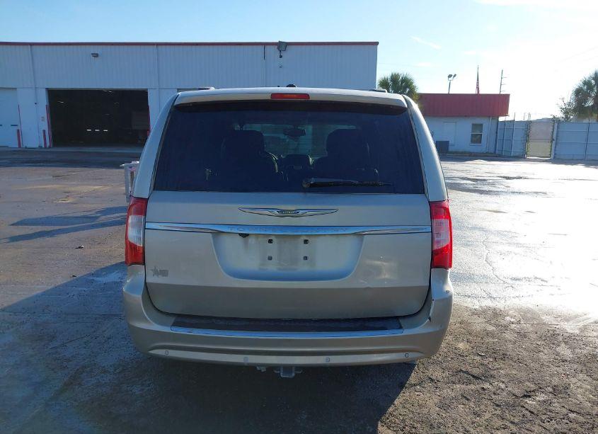 Photo 16 of 2014 Chrysler Town & COUNTRY TOURING-L (VIN 2C4RC1CG0ER116082)