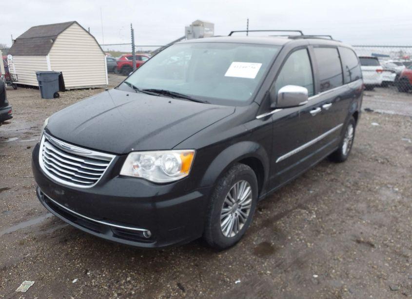 Photo 2 of 2014 Chrysler Town & COUNTRY TOURING-L (VIN 2C4RC1CG0ER144271)