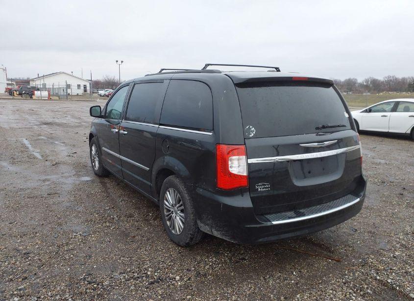 Photo 3 of 2014 Chrysler Town & COUNTRY TOURING-L (VIN 2C4RC1CG0ER144271)