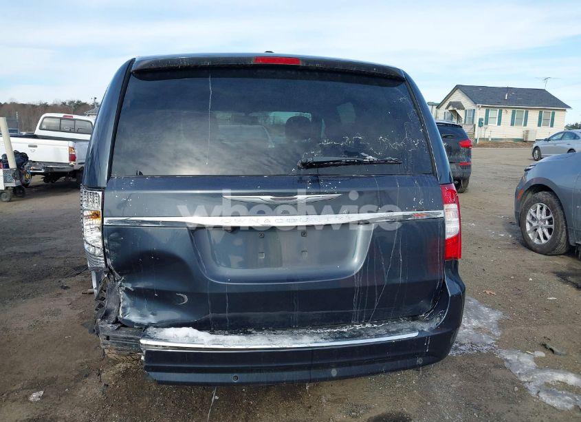 Photo 16 of 2014 Chrysler Town & COUNTRY TOURING-L (VIN 2C4RC1CG0ER147851)