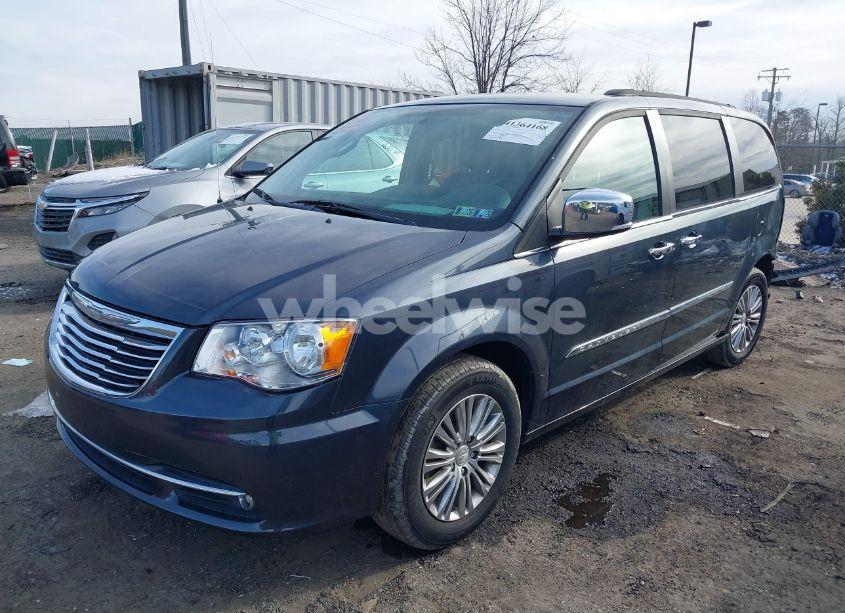 Photo 2 of 2014 Chrysler Town & COUNTRY TOURING-L (VIN 2C4RC1CG0ER147851)