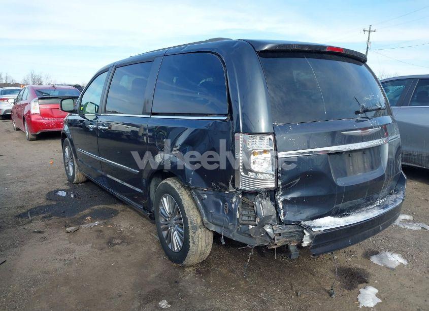 Photo 3 of 2014 Chrysler Town & COUNTRY TOURING-L (VIN 2C4RC1CG0ER147851)