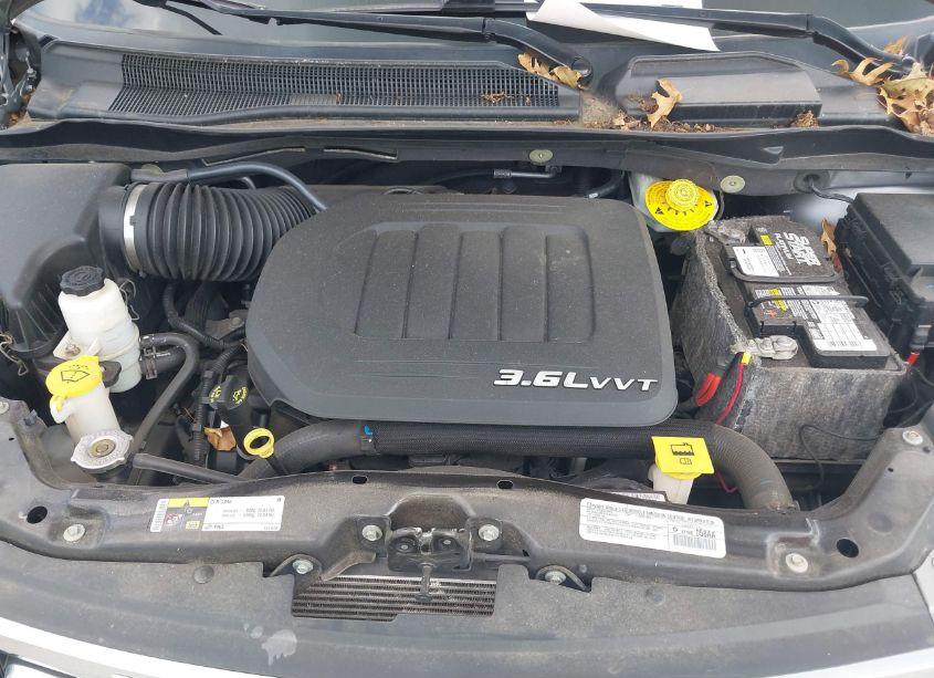 Photo 10 of 2014 Chrysler Town & COUNTRY TOURING-L (VIN 2C4RC1CG0ER198444)