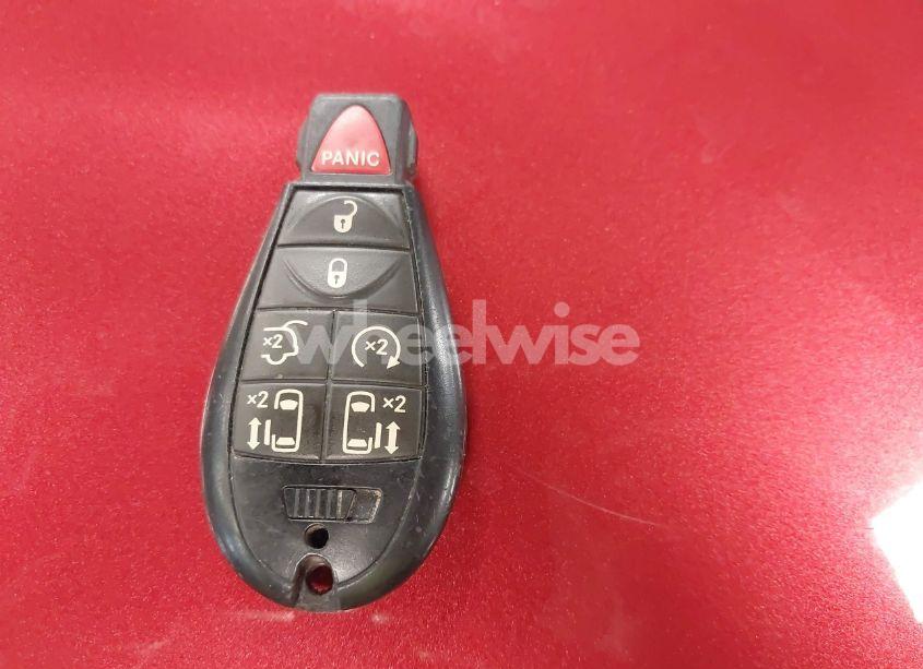 Photo 11 of 2014 Chrysler Town & COUNTRY TOURING-L (VIN 2C4RC1CG0ER237680)