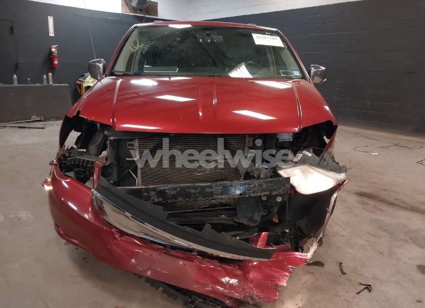 Photo 13 of 2014 Chrysler Town & COUNTRY TOURING-L (VIN 2C4RC1CG0ER237680)