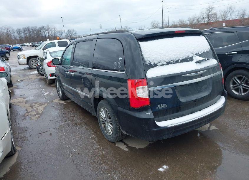 Photo 3 of 2014 Chrysler Town & COUNTRY TOURING-L (VIN 2C4RC1CG0ER408959)