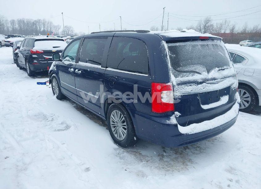 Photo 3 of 2014 Chrysler Town & COUNTRY TOURING-L (VIN 2C4RC1CG0ER426202)