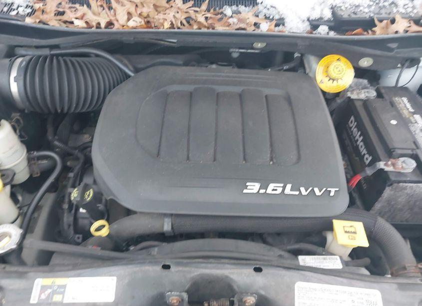 Photo 10 of 2014 Chrysler Town & COUNTRY TOURING-L 30TH ANNIVERSARY (VIN 2C4RC1CG0ER455361)