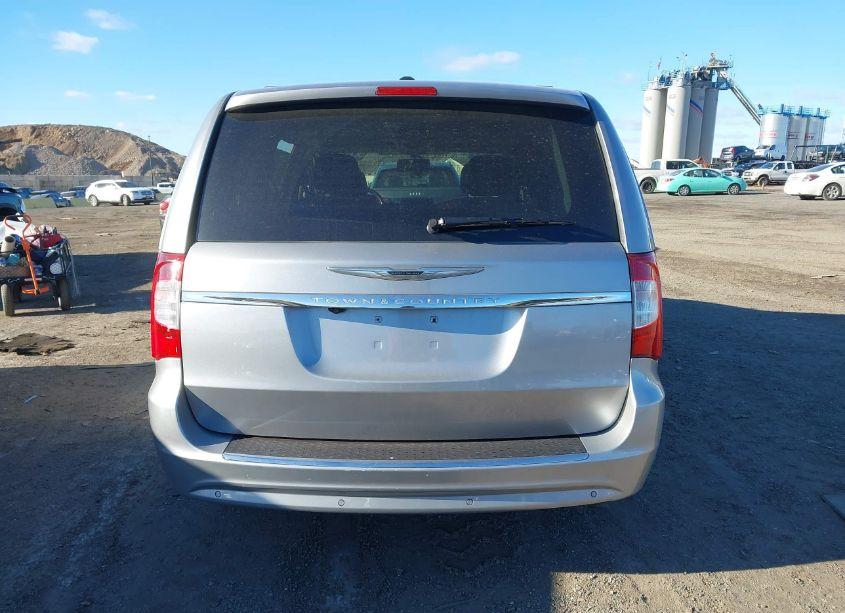 Photo 16 of 2015 Chrysler Town & COUNTRY TOURING-L (VIN 2C4RC1CG0FR554733)