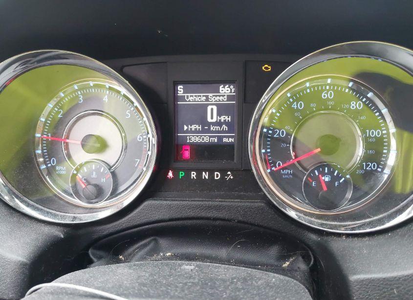 Photo 7 of 2015 Chrysler Town & COUNTRY TOURING-L (VIN 2C4RC1CG0FR655755)