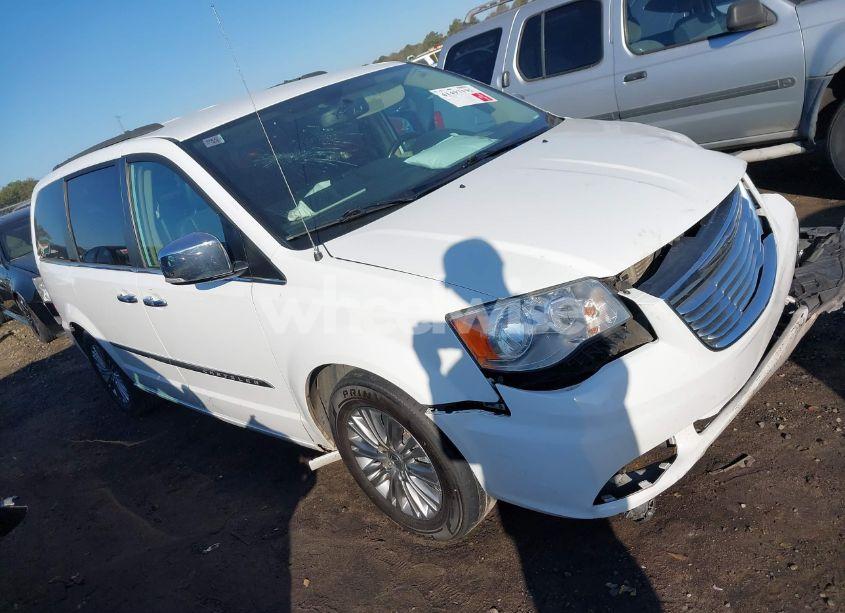 2016 Chrysler Town & COUNTRY TOURING-L (VIN 2C4RC1CG0GR207663) main photo