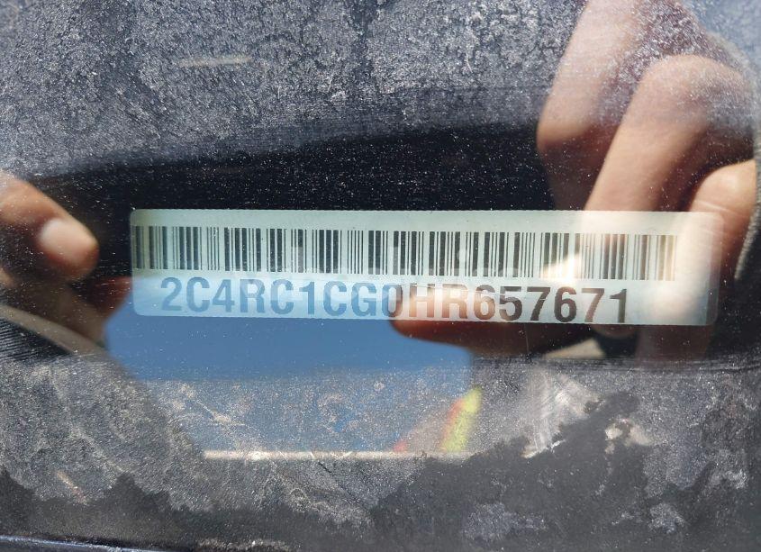 Photo 9 of 2017 Chrysler Pacifica LX (VIN 2C4RC1CG0HR657671)