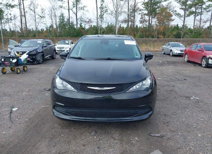 Photo 12 of 2023 Chrysler Voyager LX (VIN 2C4RC1CG0PR616634)