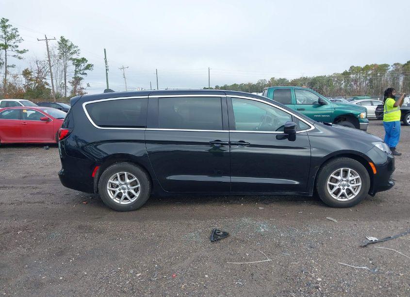 Photo 13 of 2023 Chrysler Voyager LX (VIN 2C4RC1CG0PR616634)