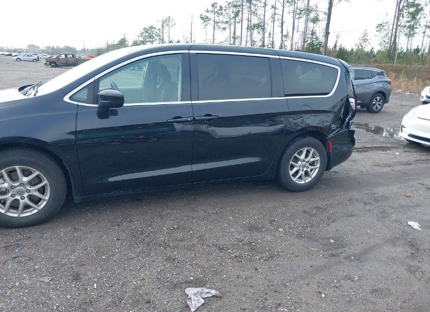 Photo 6 of 2023 Chrysler Voyager LX (VIN 2C4RC1CG0PR616634)