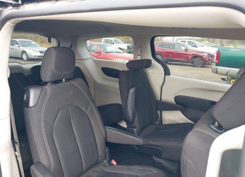 Photo 8 of 2023 Chrysler Voyager LX (VIN 2C4RC1CG0PR616634)