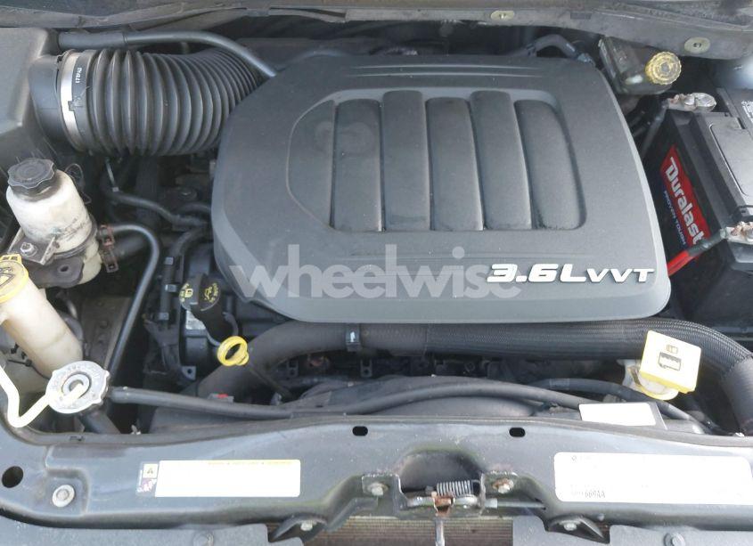 Photo 10 of 2012 Chrysler Town & COUNTRY TOURING-L (VIN 2C4RC1CG1CR244943)